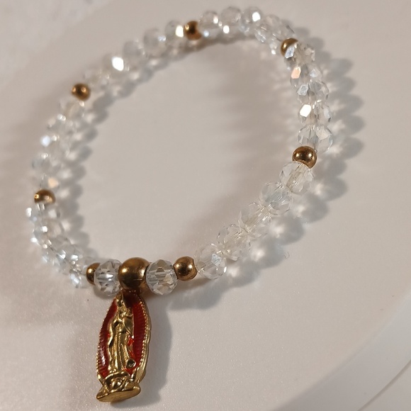 Clear Crystal Bead Stretch Bracelet with Gold and Red Charm - Picture 4 of 4